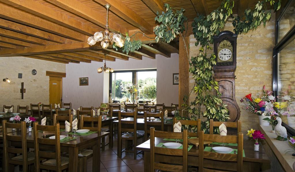 فندق Saint-Geniès-Bellevueفي  La Table Du Chaffour المظهر الخارجي الصورة